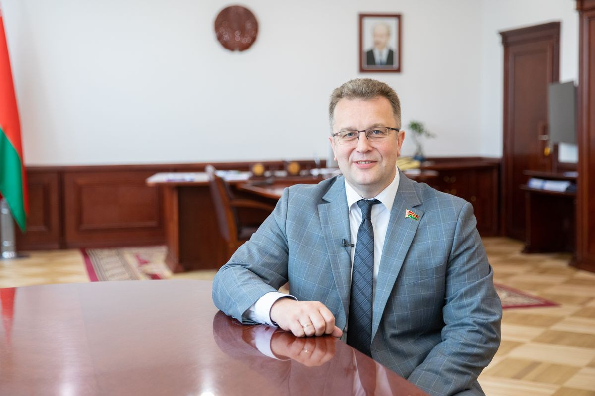 С ДНЕМ РАБОТНИКОВ НЕФТЯНОЙ, ГАЗОВОЙ И ТОПЛИВНОЙ ПРОМЫШЛЕННОСТИ